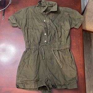 Olive green romper with drawstring around mid section. Size S!